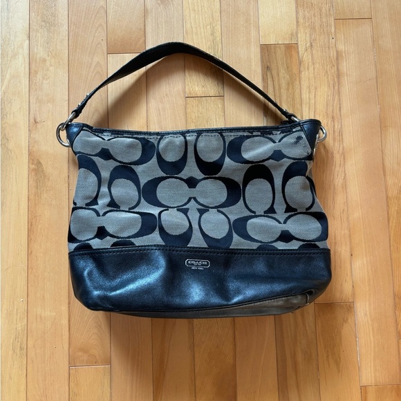 Coach Black and Gray Signature Shoulder Bag - Picture 1 of 7